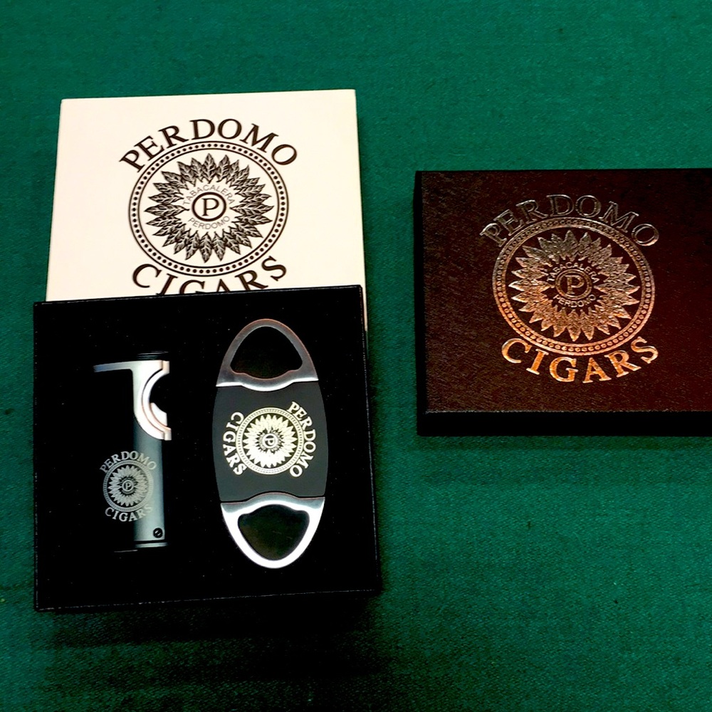 Perdomo cigar lighter and cutter